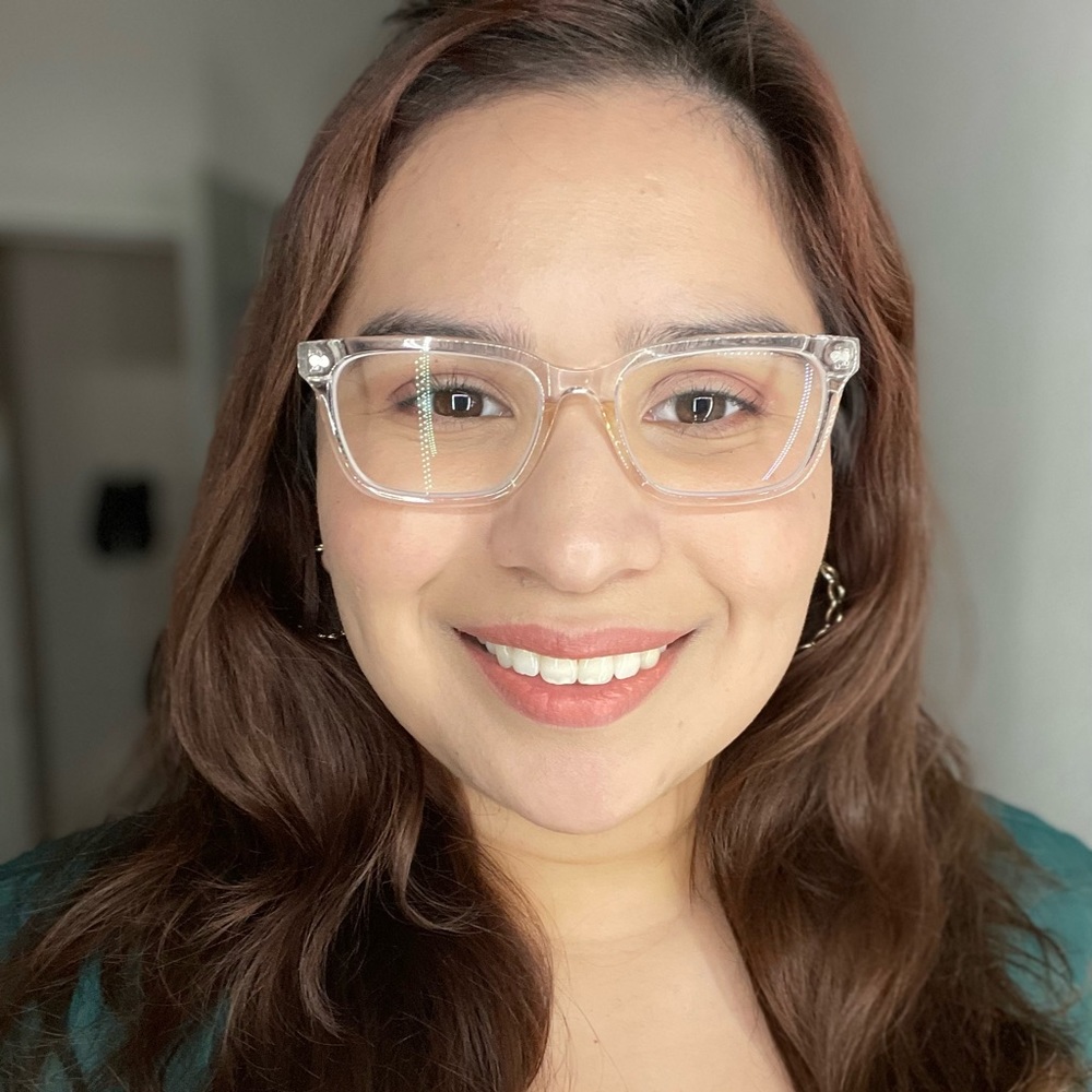 Meet your Posher, Alysia